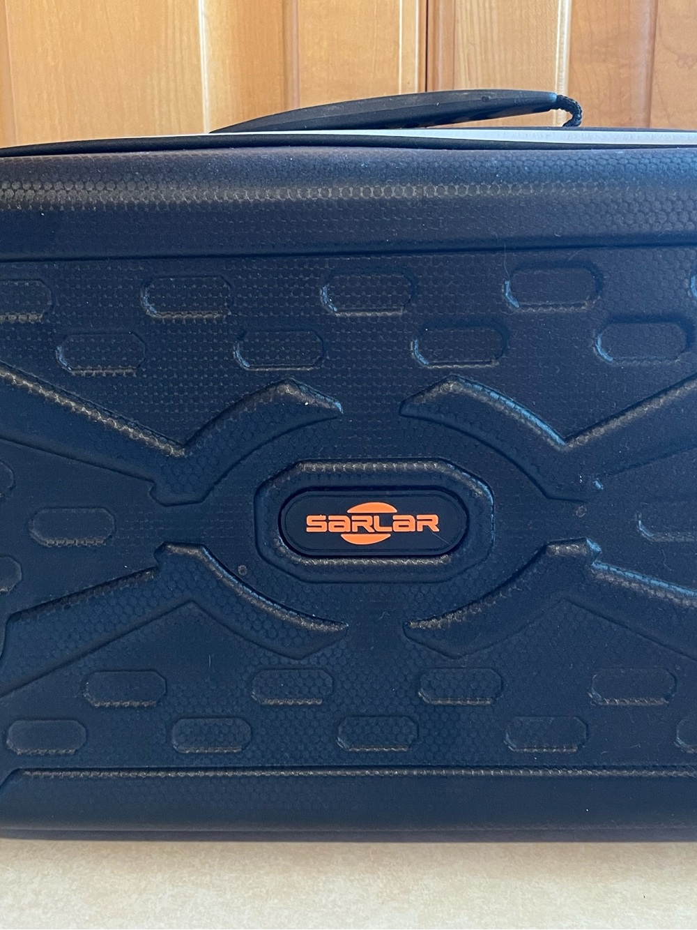 Quest VR 2 headset HARD SHELL CASE ONLY